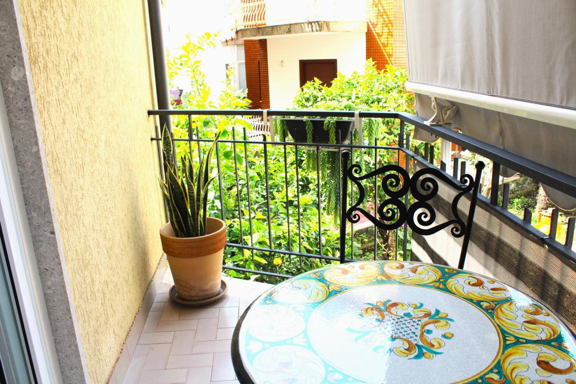 Anto'S Apartment - Giardini-Naxos Exterior foto